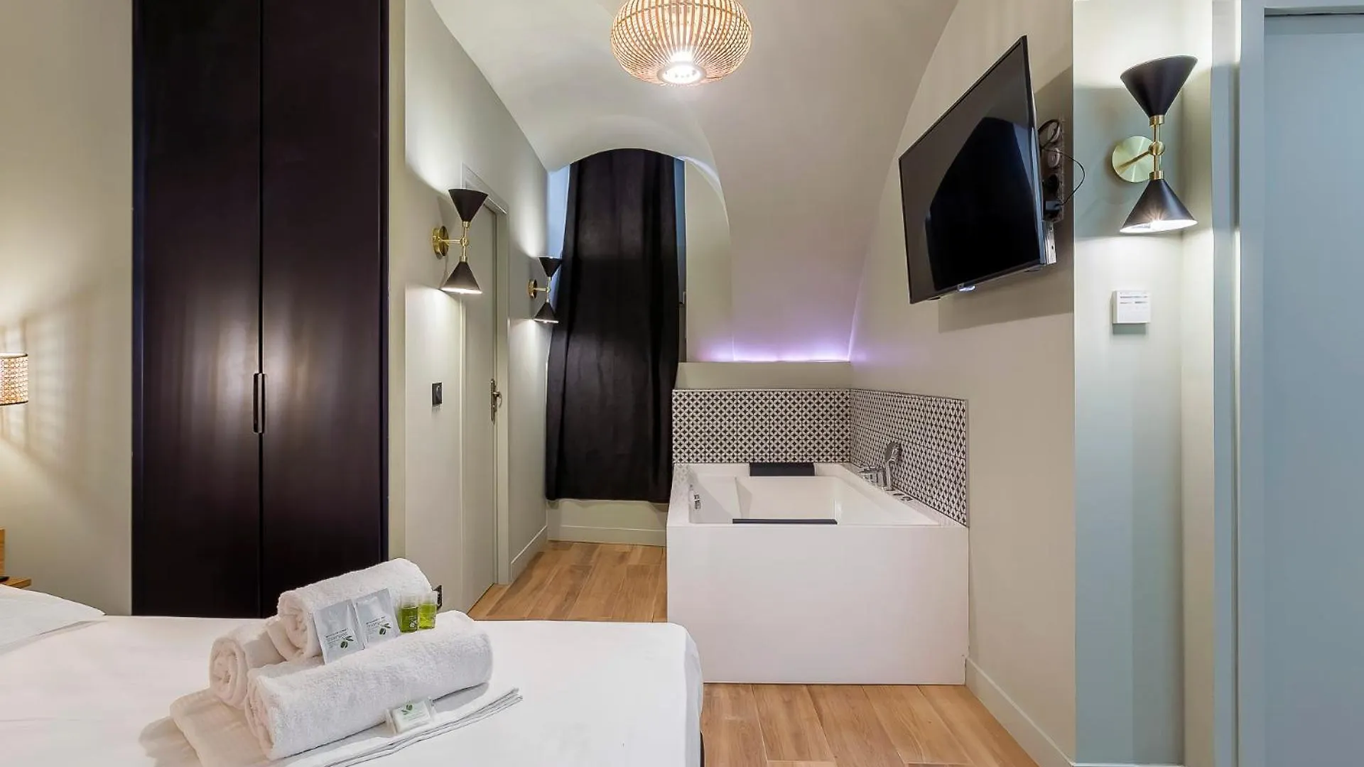 Suite Romantique Balneo Centre Lyon